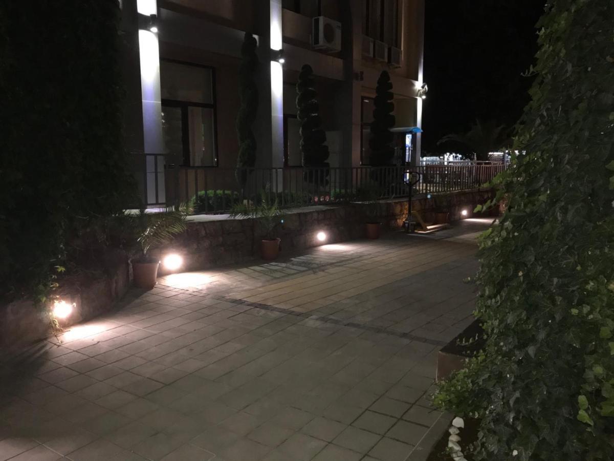 Raya Central Obzor Exteriér fotografie