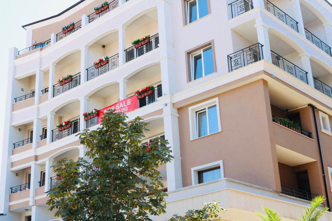 Raya Central Obzor Exteriér fotografie